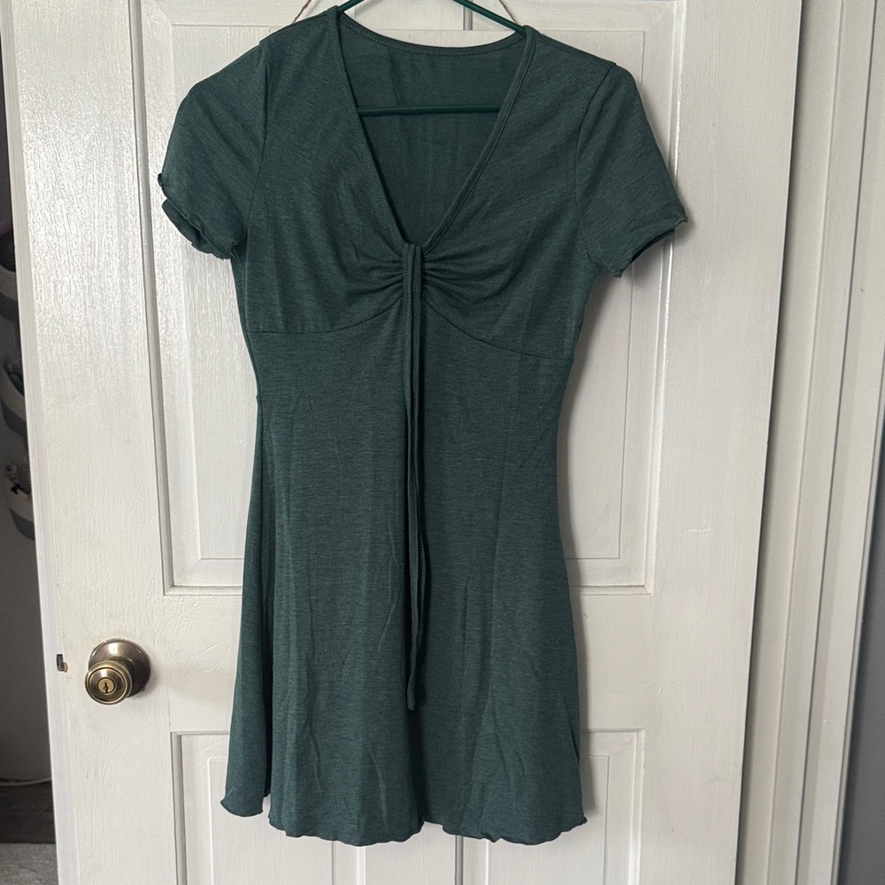 Green Short Sleeve Dress